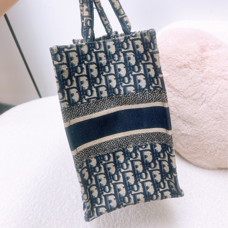 Dior book 藍色老花中號托特-4