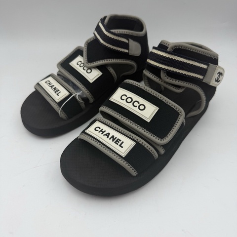 chanel香奈兒coco涼鞋98新  38碼