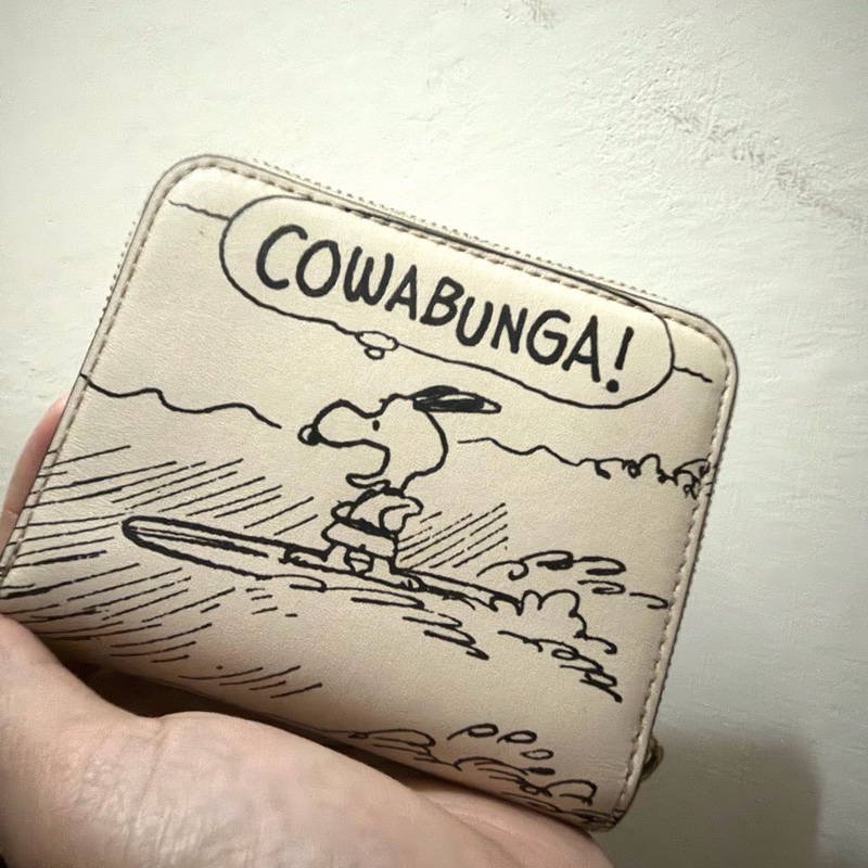 Coach x peanuts史努比聯名中短夾-1