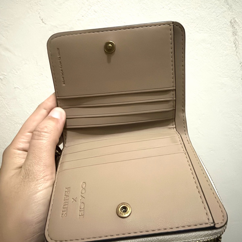 Coach x peanuts史努比聯名中短夾-4