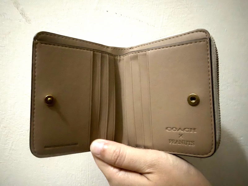 Coach x peanuts史努比聯名中短夾-5