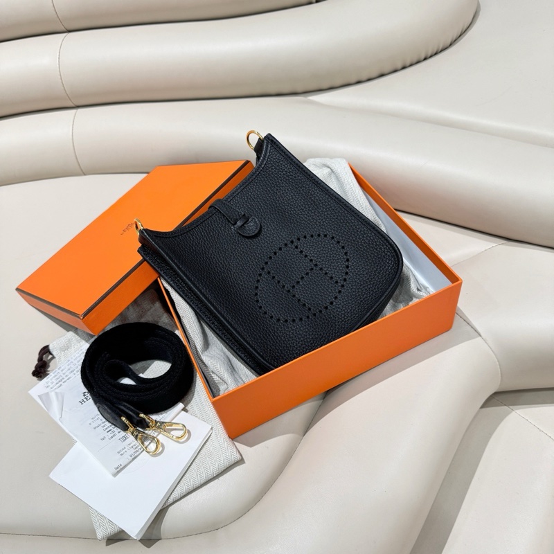 Hermes 愛馬仕 Evelyne 伊芙琳 黑金 有發票-0