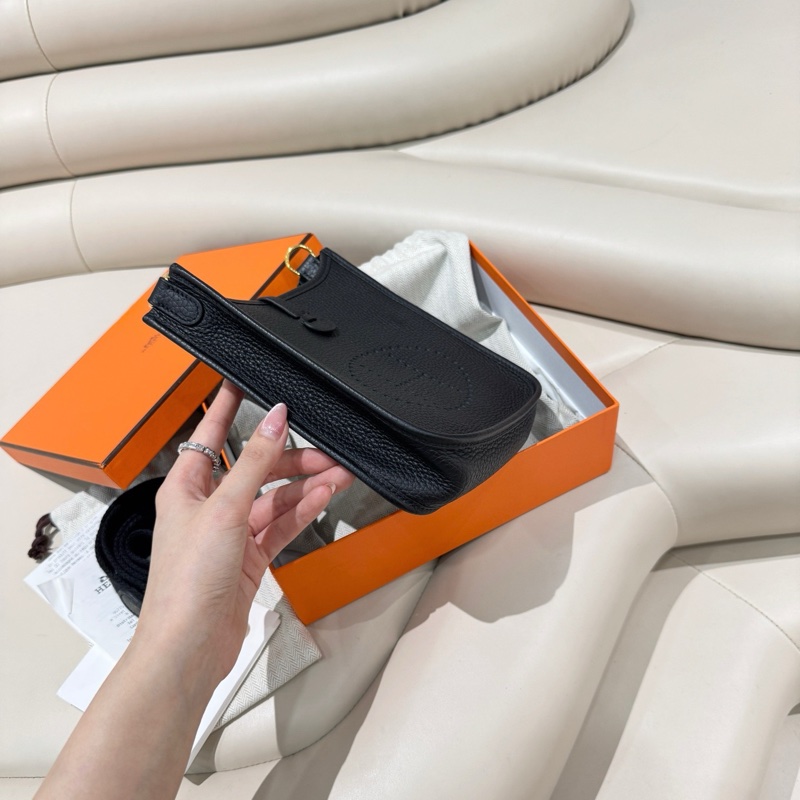 Hermes 愛馬仕 Evelyne 伊芙琳 黑金 有發票-1