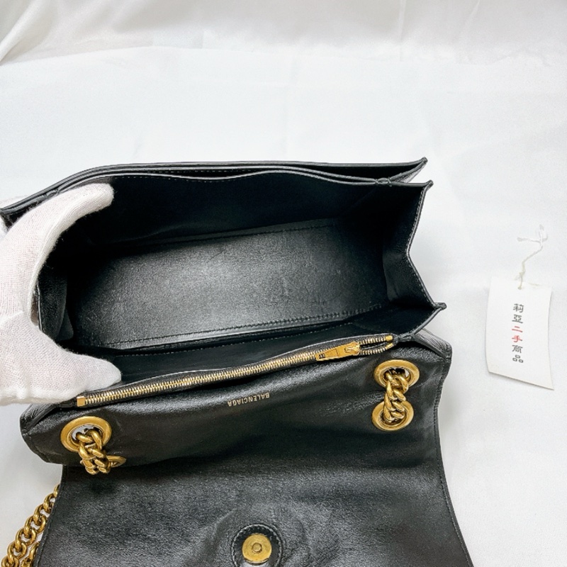 莉亞精品♡BALENCIAGA Crush 牛皮翻蓋鏈條沙漏包 二手-16