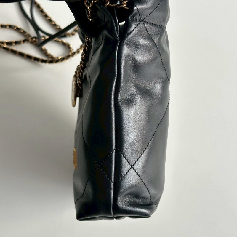 99新🆕 全配有購證🙌🏻 Chanel 香奈兒 22 bag mini 黑色金釦-9