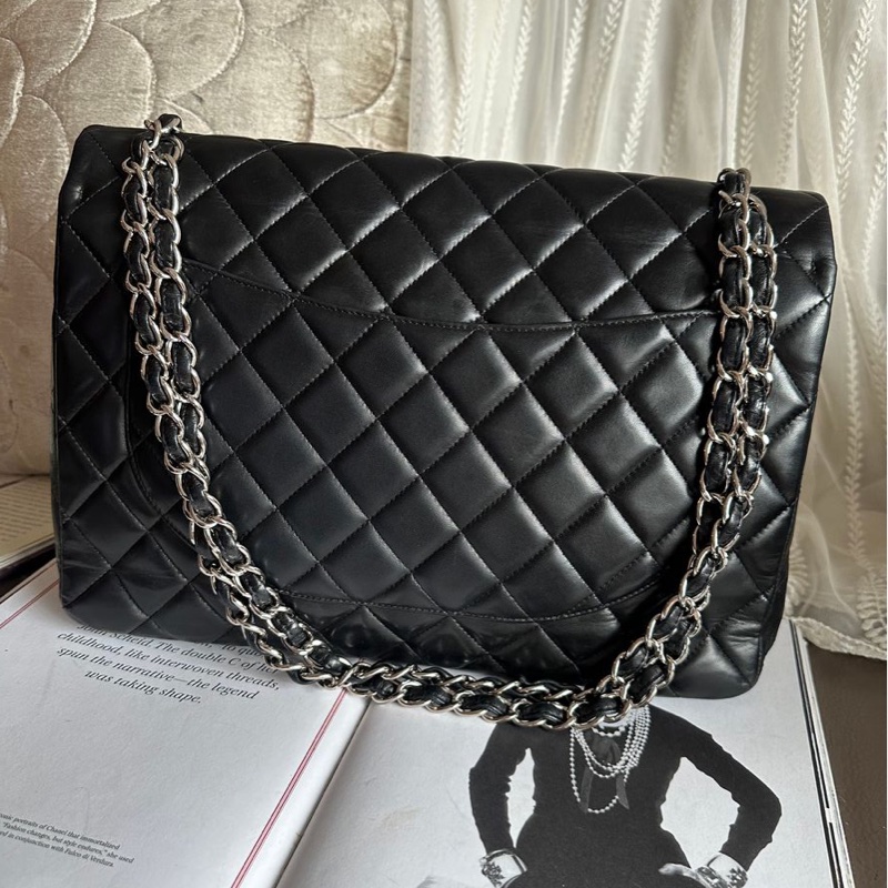 香奈兒 黑色 羊皮鍊條包 Chanel CC Maxi Jumbo Single Flap Chain Bag-4