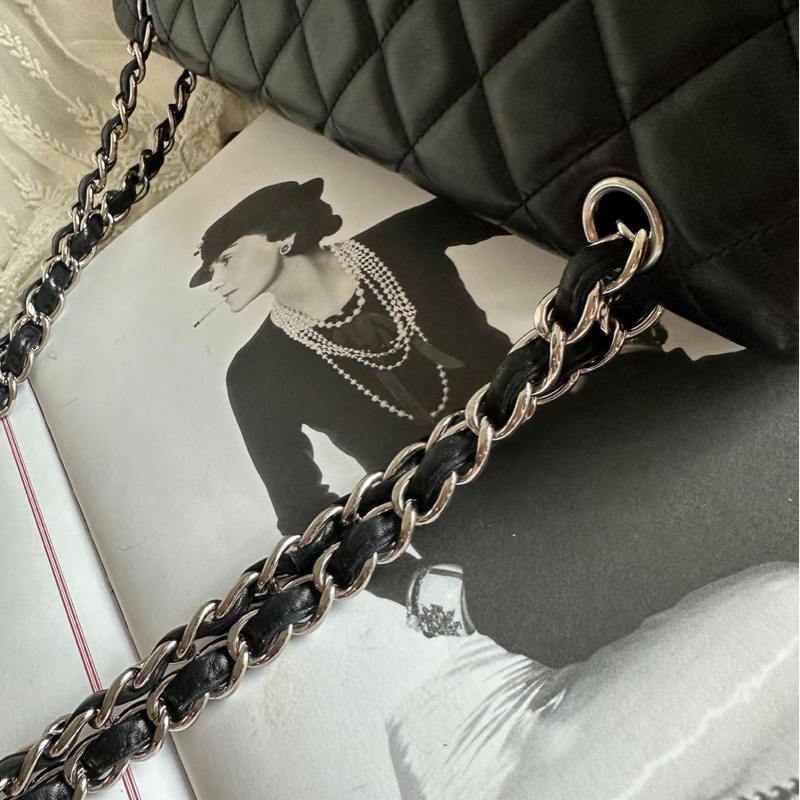 香奈兒 黑色 羊皮鍊條包 Chanel CC Maxi Jumbo Single Flap Chain Bag-18