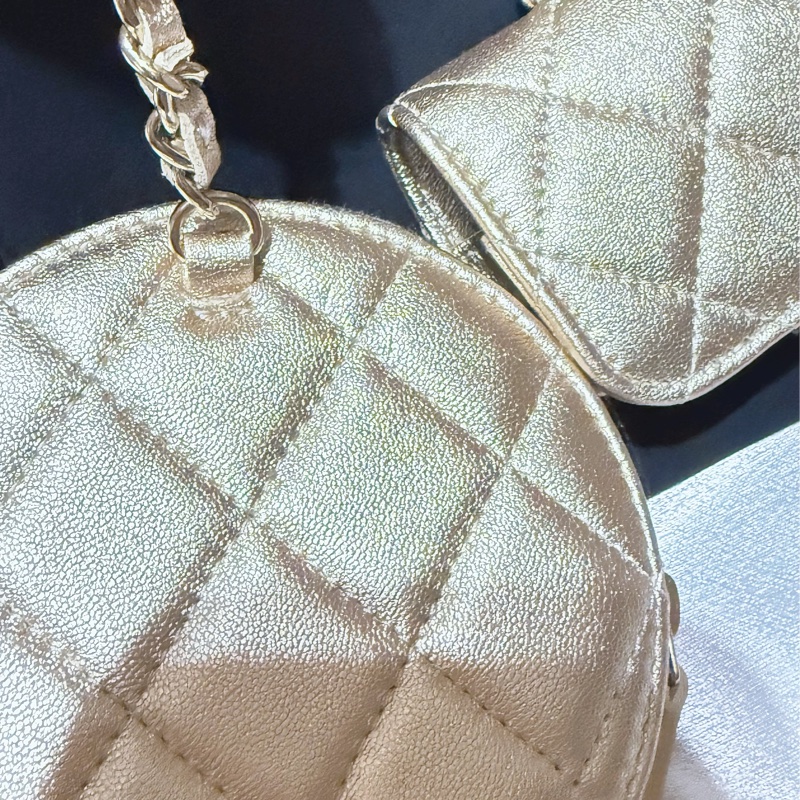 香奈兒吊飾掛包-6