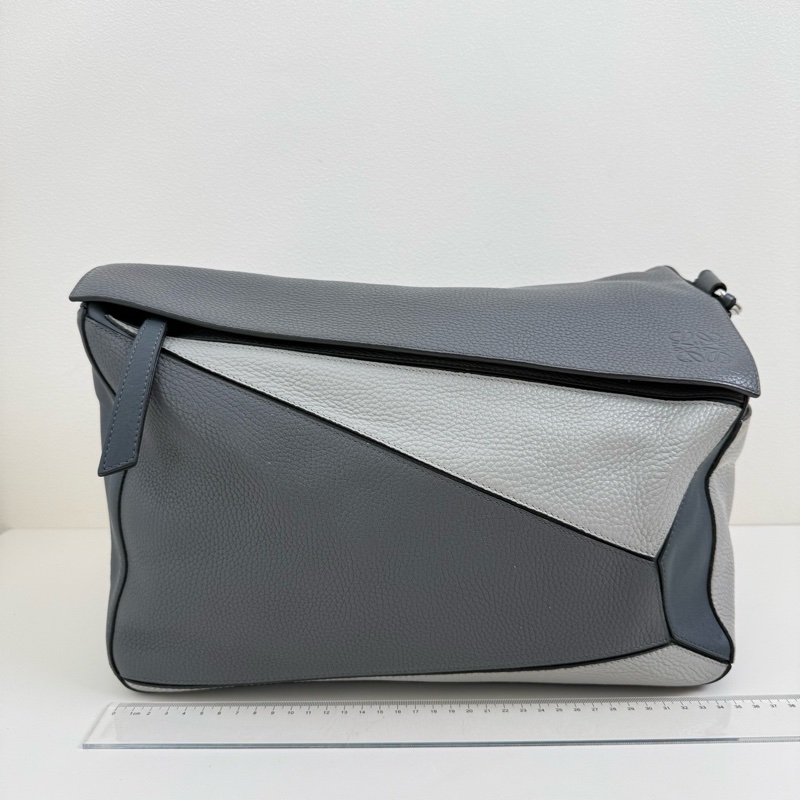 LOEWE/羅意威 Puzzle 大號拼色淺灰拼深灰 銀扣-1