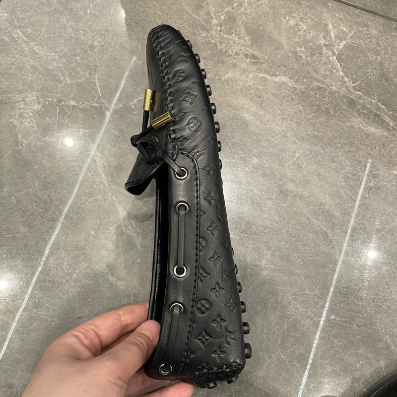 路易威登/Louis Vuitton 全皮豆豆鞋 37碼 輕微使用 無附件-1