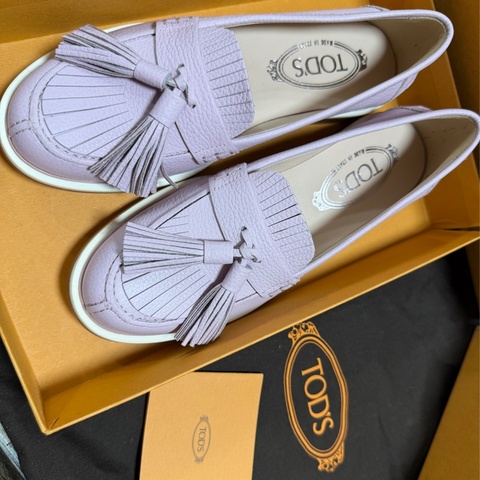 TOD’S Tassel Loafers 淡紫色流蘇樂福鞋