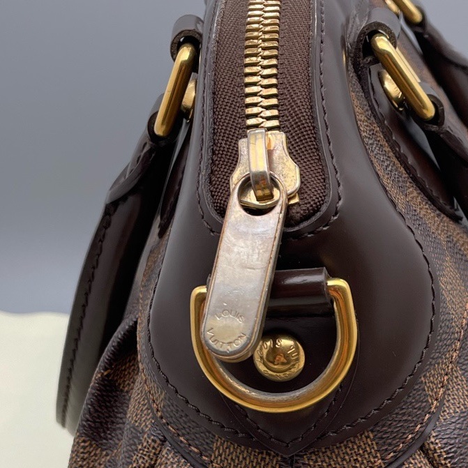 路易威登 Louis Vuitton 棋盤格 Trevi 葫蘆包皮革 尺寸: 34×25×15-8