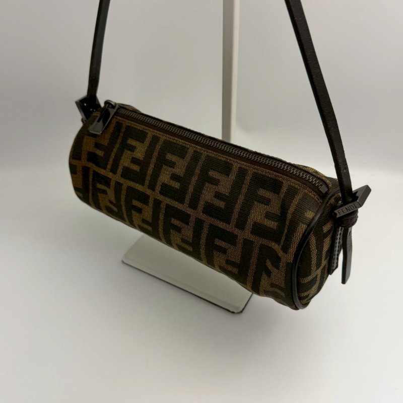 🏷Fendi圓筒包-3