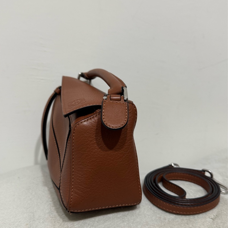 Loewe mini puzzle經典棕色-1