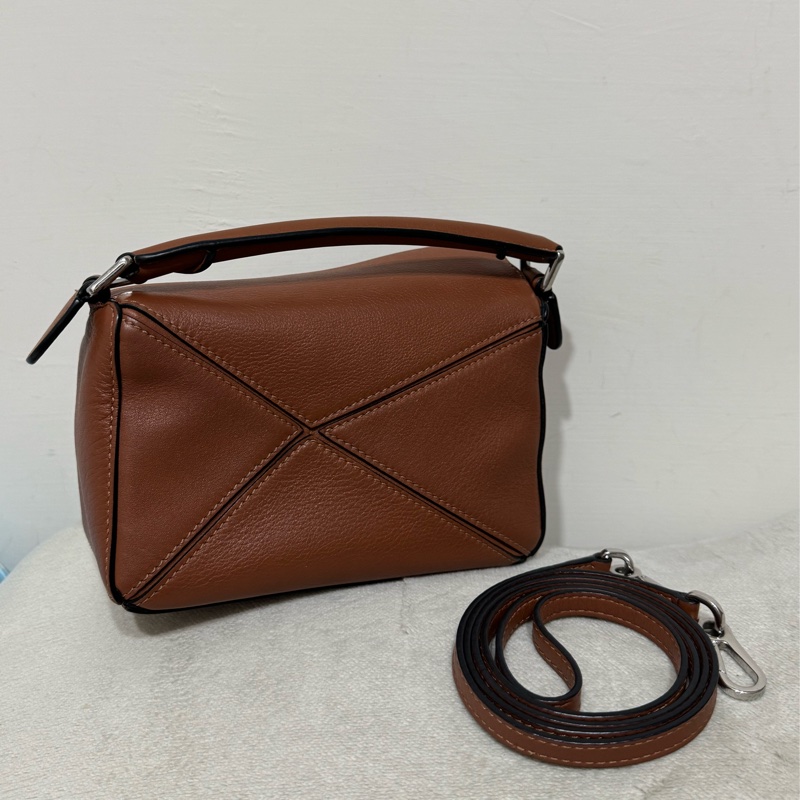 Loewe mini puzzle經典棕色-2