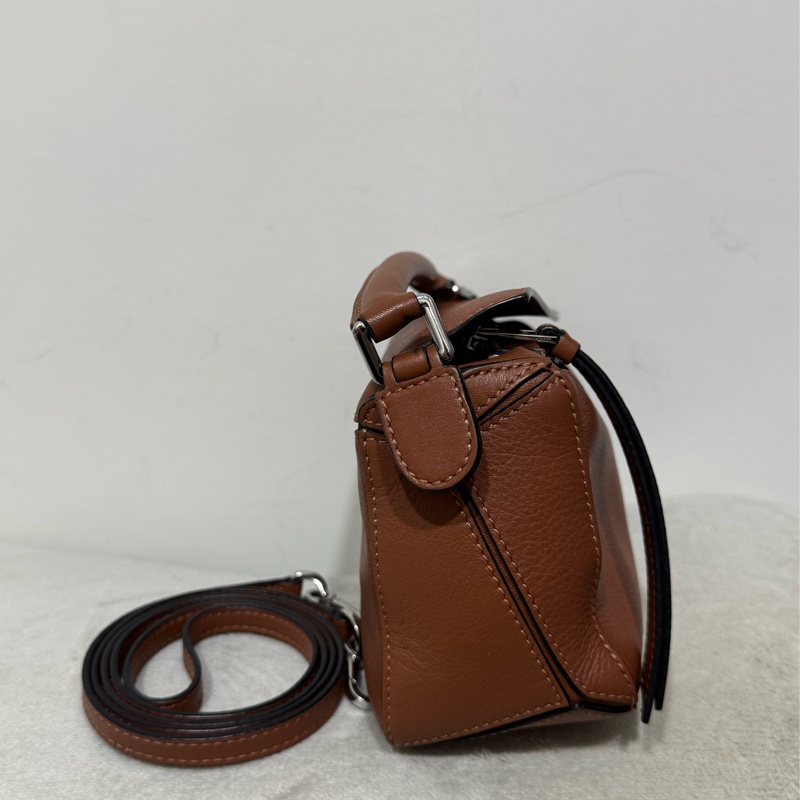 Loewe mini puzzle經典棕色-4