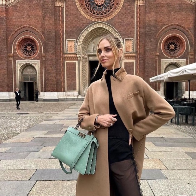 FENDI 蛇皮手柄Peekaboo手提斜背包27*20.5*9.5 95新 配件盒子 塵袋-1