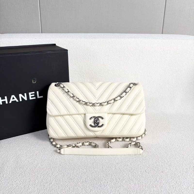 Chanel V紋CF鏈條包 米白色 銀扣 26*16*6  9新 配件盒子 塵袋 購證-4