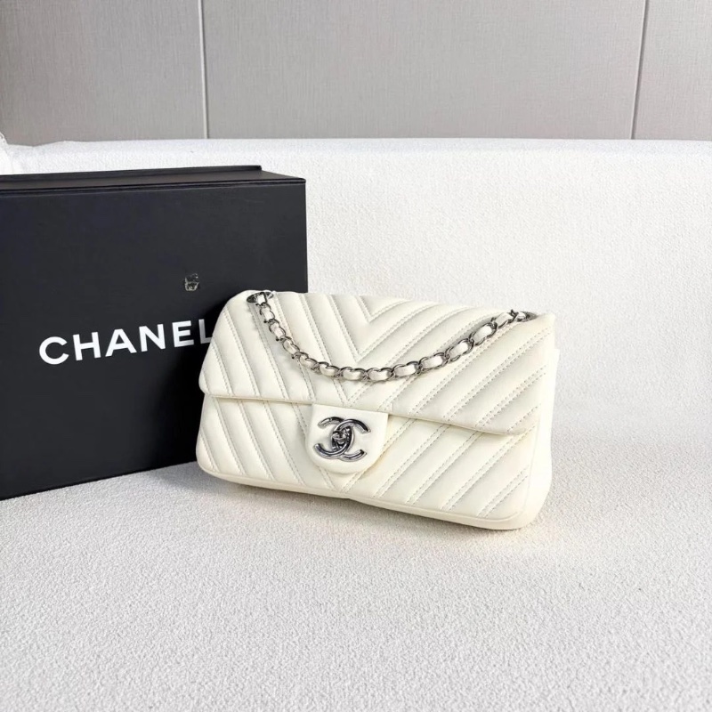 Chanel V紋CF鏈條包 米白色 銀扣 26*16*6  9新 配件盒子 塵袋 購證-6