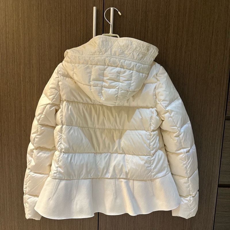 Moncler白色短版荷葉邊羽絨外套-8