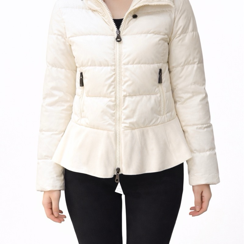 Moncler白色短版荷葉邊羽絨外套-0