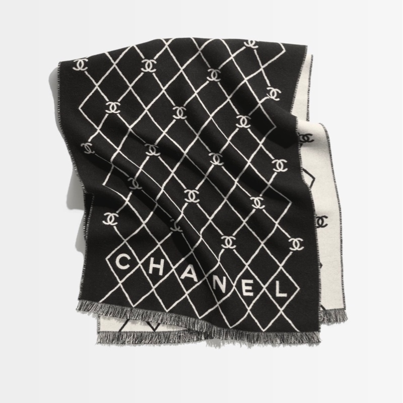 💖Chanel 格紋 字母 圍巾 黑色💖 全新全配-0