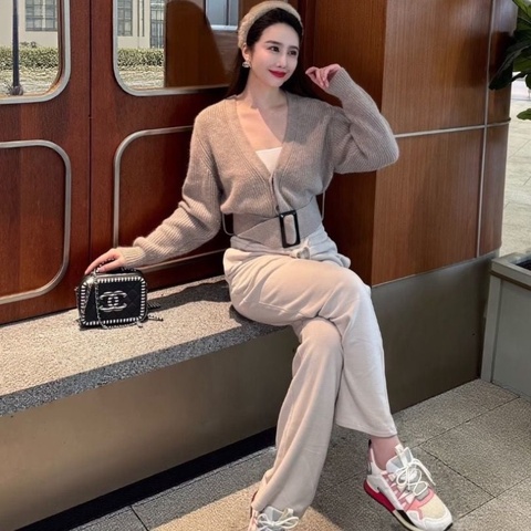 CHANEL 黑白斑馬紋荔枝牛 手提肩背相機包21*16*8  9新 配件盒子卡冊購證保卡毛氈布鎖鑰匙