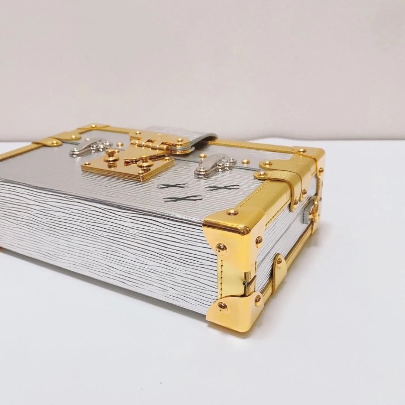 LV petite malle 金銀拼色水波紋秀款硬盒子包 20x5.5x12.5  9新 塵袋-3