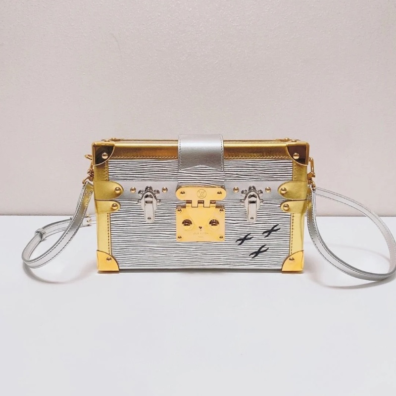 LV petite malle 金銀拼色水波紋秀款硬盒子包 20x5.5x12.5  9新 塵袋-5