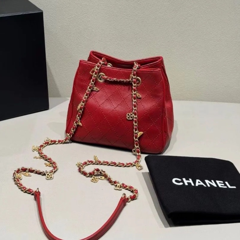 Chanel 紅金 牛皮 mini 抽繩 水桶包18*10*15cm  95新 配件塵袋-4