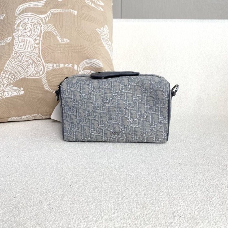 Dior Lingot22銀絲老花刺繡斜背包灰色22*13*10 灰色 95新 配件塵袋 肩帶-3