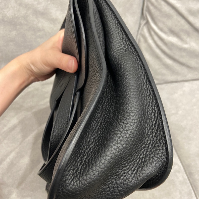 Hermes halzan31黑色-3