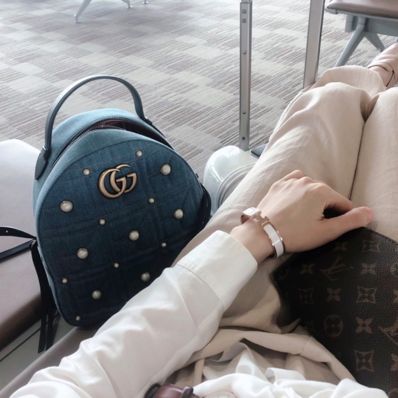 Gucci 「現貨」牛仔珍珠後背包 95新  配件塵袋  23.5*25*11-0