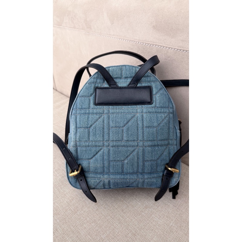 Gucci 「現貨」牛仔珍珠後背包 95新  配件塵袋  23.5*25*11-3