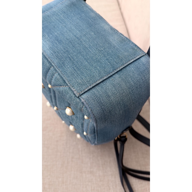 Gucci 「現貨」牛仔珍珠後背包 95新  配件塵袋  23.5*25*11-11