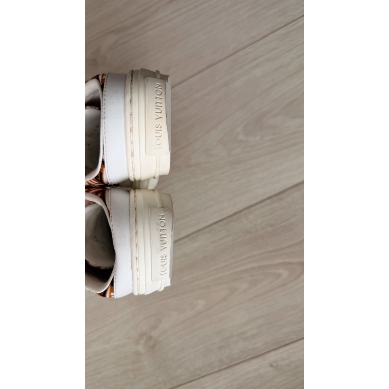 Lv 半拖鞋「現貨」 36號 鞋面很新 88新 裸件-3