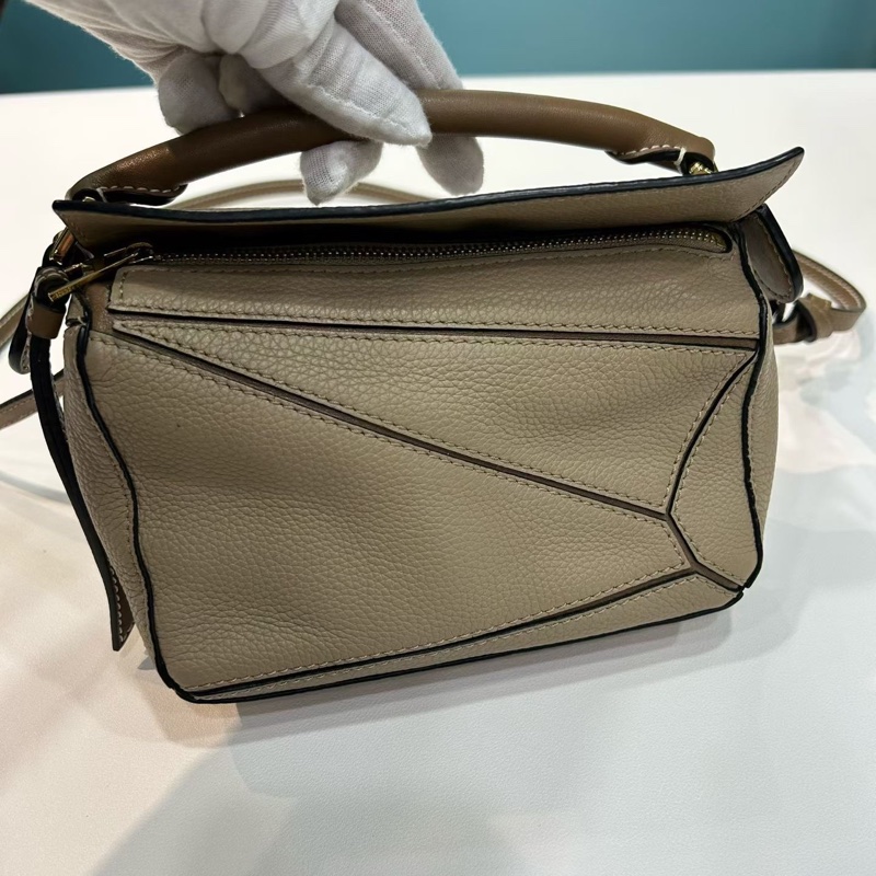 LOEWE 羅意威Puzzle mini奶茶色幾何包拼接設計可拆卸肩帶拉鍊開合可手提單肩斜挎 尺寸:18*12.5*7cm-1