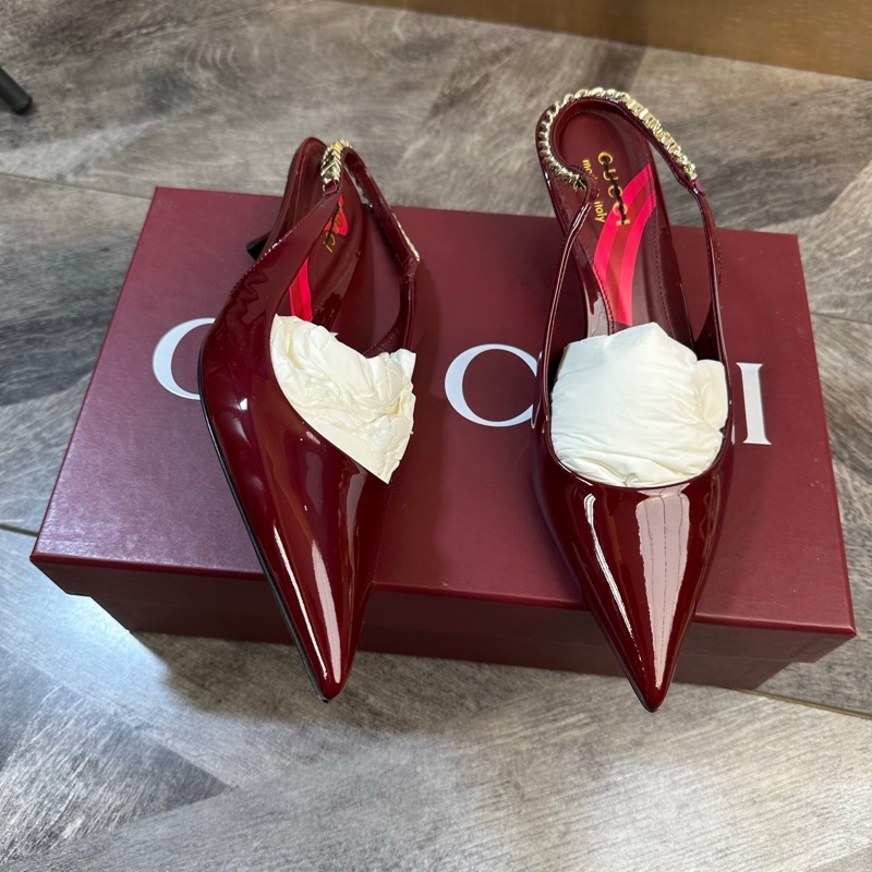 全新 Gucci 古馳 Signoria 全皮金色logo 尖頭鞋 包頭涼鞋 跟高4cm 摩登復古 37碼-2