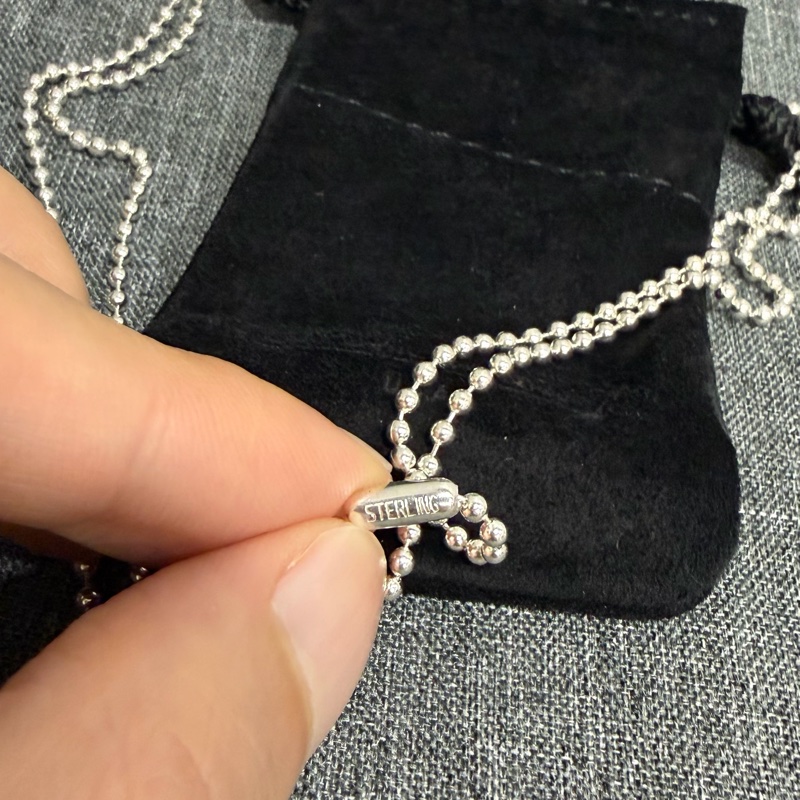 克羅心 單球十字項鏈-4