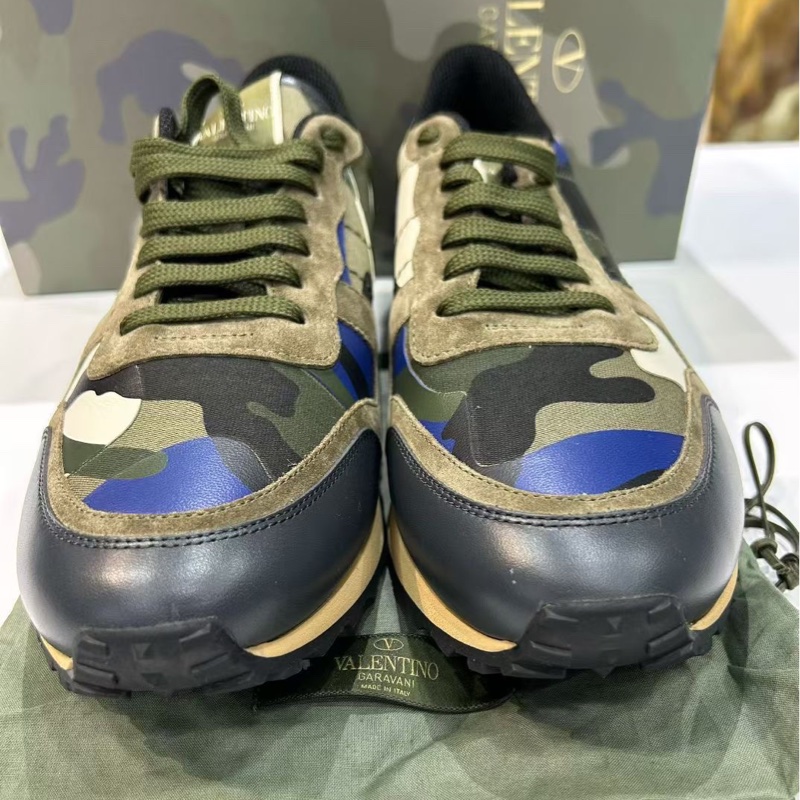 Valentino華倫天奴迷彩運動鞋 尺寸43碼 附件有塵袋 。-1