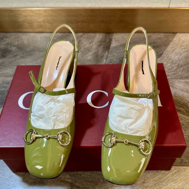 全新 Gucci 古馳 新款金色馬銜扣漆皮瑪麗珍包頭涼鞋 跟高5cm 上腳舒適百搭38碼-0