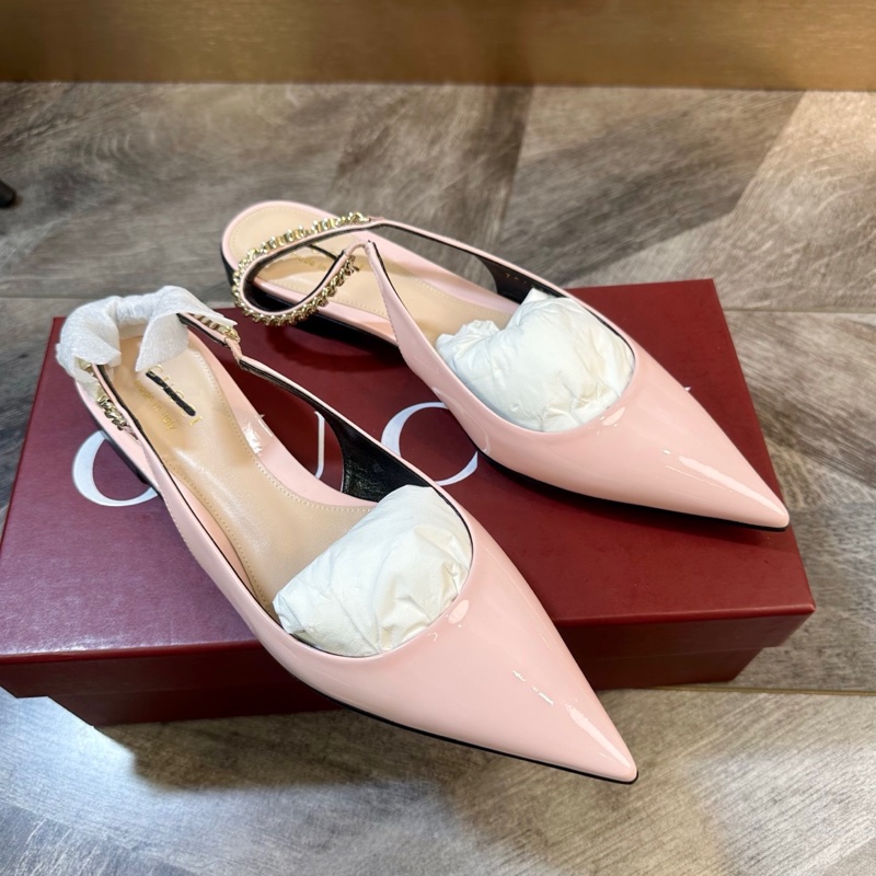 閒置未使用 Gucci 古馳 新款粉色漆皮金色logo尖頭鞋 包頭涼鞋 摩登復古 上腳超美 女人味十38.5-2