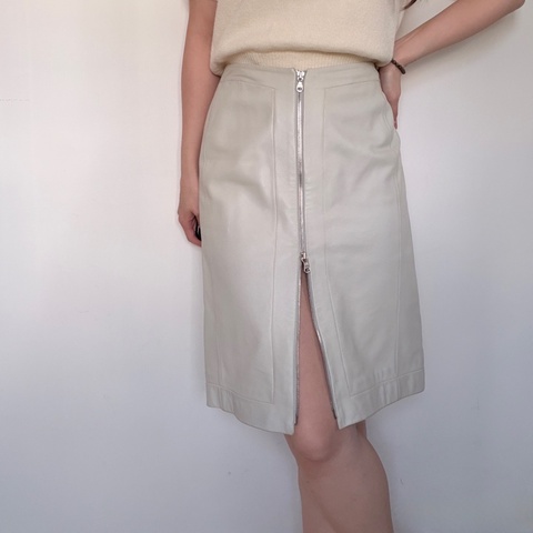 Loewe 灰白色 小牛皮 皮裙 柔軟透氣四季可穿 S-M號