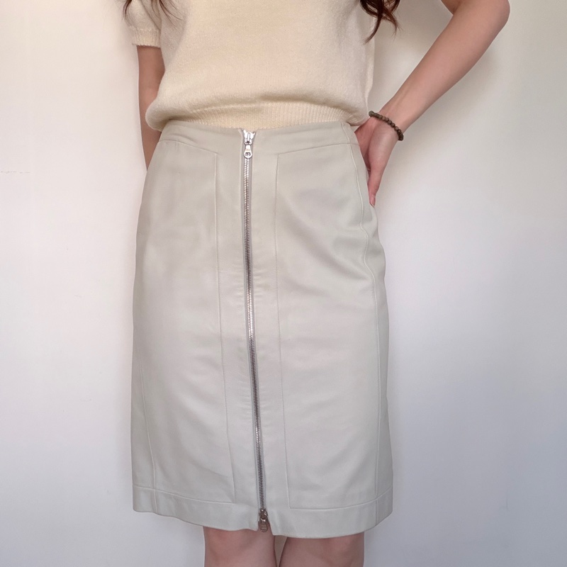 Loewe 灰白色 小牛皮 皮裙 柔軟透氣四季可穿 S-M號-3