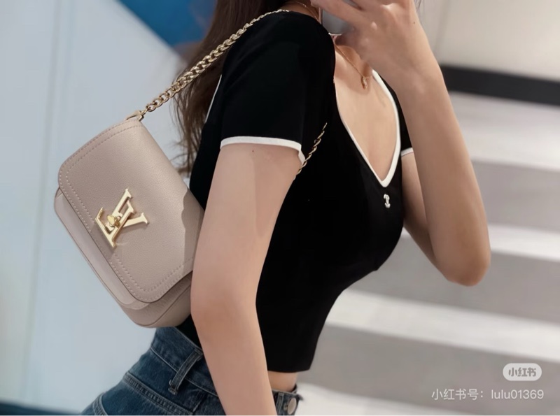 LV M58554 雙肩帶郵差包 奶茶 芯片款🏅-3