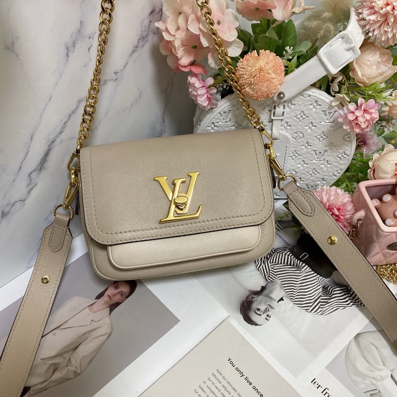 LV M58554 雙肩帶郵差包 奶茶 芯片款🏅-7