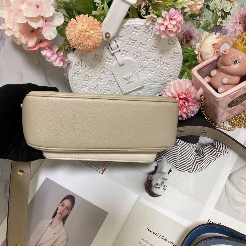 LV M58554 雙肩帶郵差包 奶茶 芯片款🏅-13