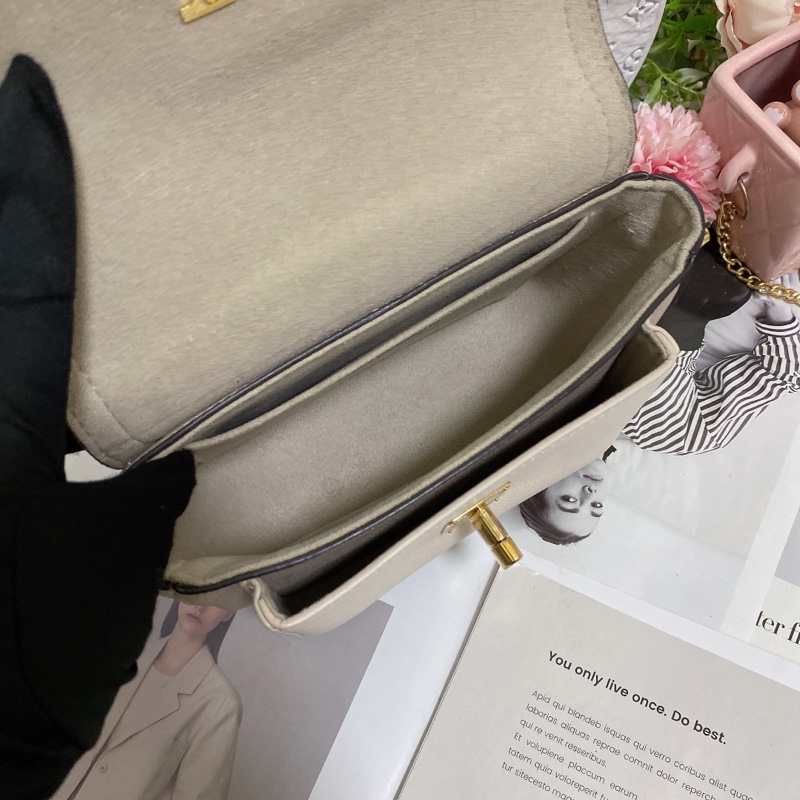 LV M58554 雙肩帶郵差包 奶茶 芯片款🏅-20