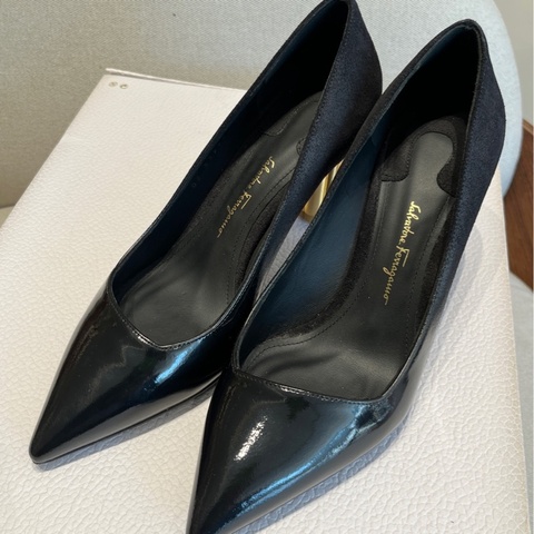Salvatore Ferragamo菲拉格慕黑色拼皮尖頭高跟鞋36碼
