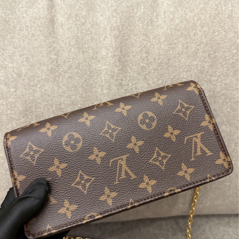 LV lily Woc-3